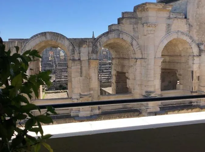 Studio Climatise Avec Balcon Face Aux Arenes D\'Arles