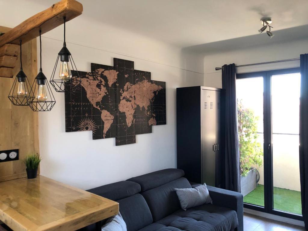Apartment Climatise Avec Balcon Face Aux Arenes D'arles *